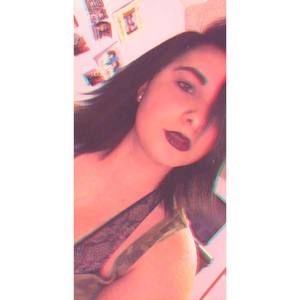 Meet your Posher, Leigh